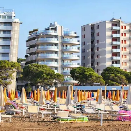 Relax In Our Sea View Flat