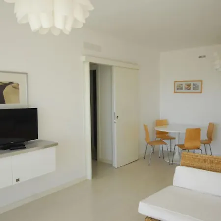 Relax In Our Sea View Flat Apartman *