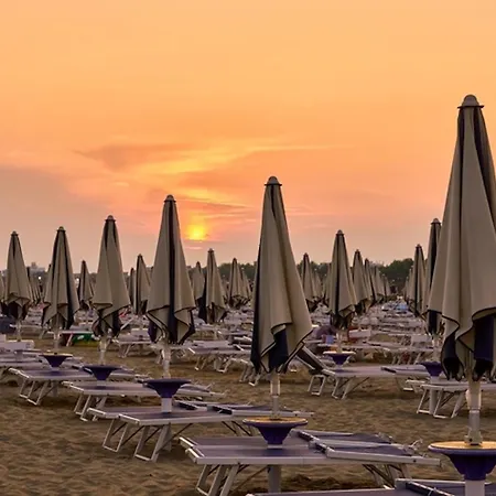 Relax In Our Sea View Flat